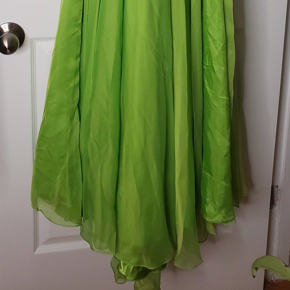 Long Keylime Prom Dress - Picture 4 of 12